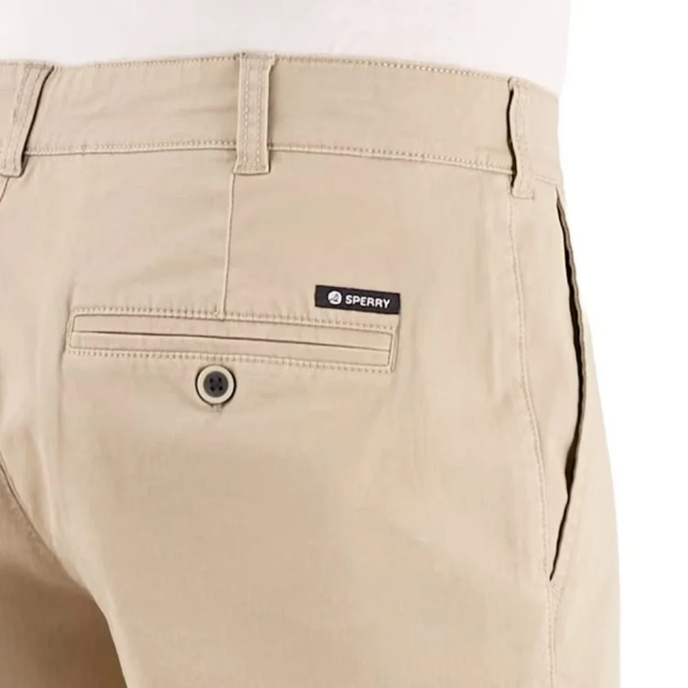NWT Sperry Men's Flat-Front Shorts Size 32 Khaki